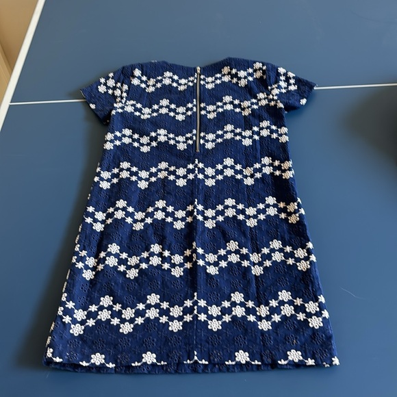 XXS dress with Blue and white stitched flowers. - Picture 2 of 4